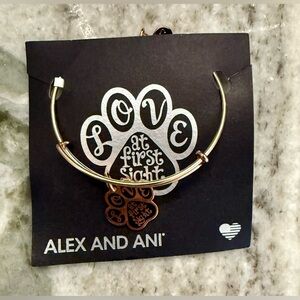 Animal rescue bracelet